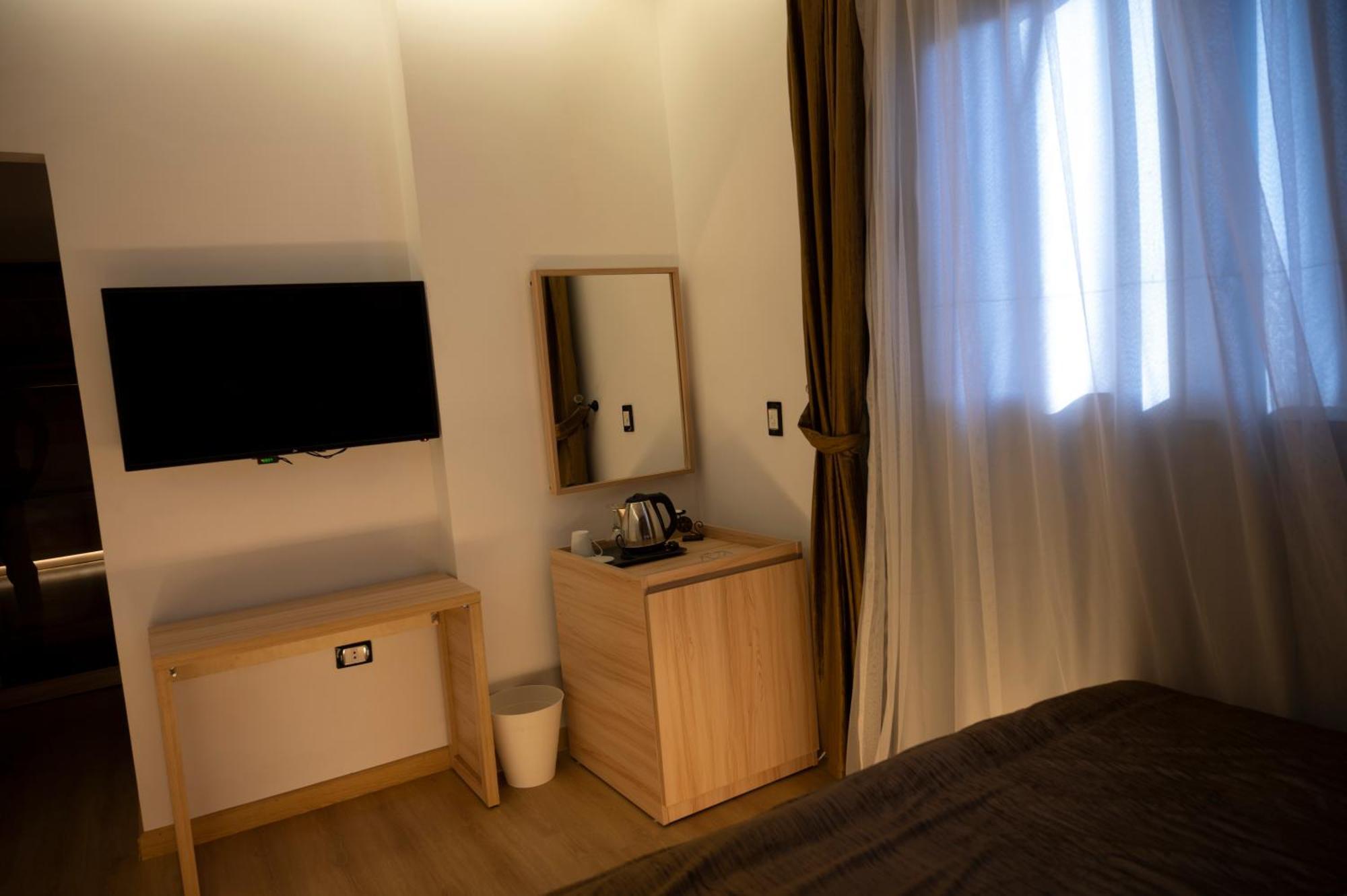 Palm Pyramids View Hotel Kafrat al Jabal Room photo